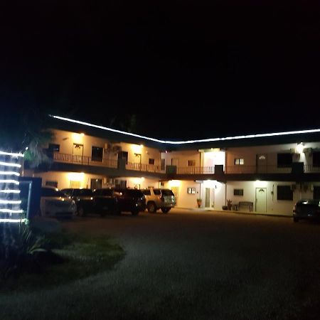 Lee'S Comfort House Chalan Kanoa Εξωτερικό φωτογραφία